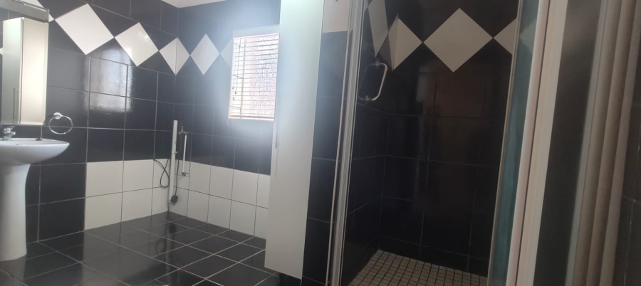 To Let 1 Bedroom Property for Rent in Malabar Eastern Cape